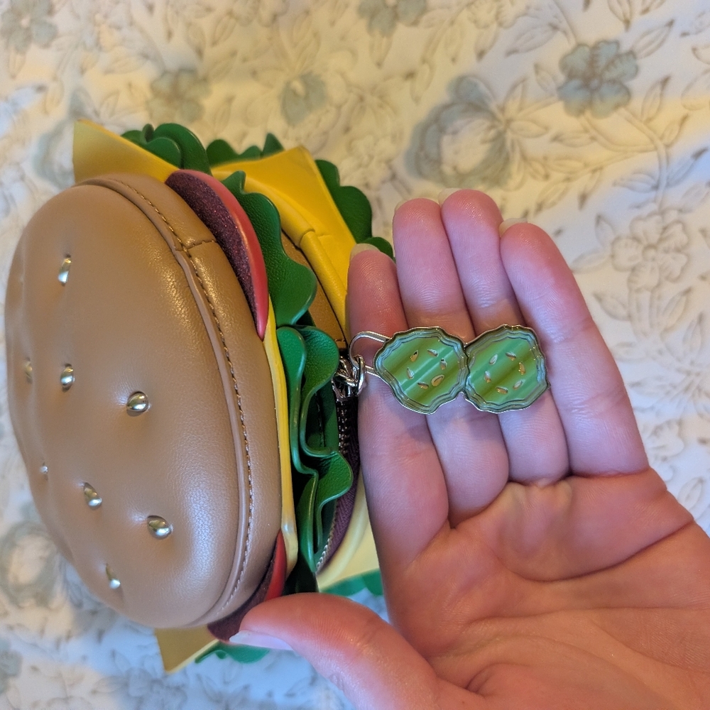 Kate Spade Hamburger Purse 🤩🍔👜 - Picture 8 of 9
